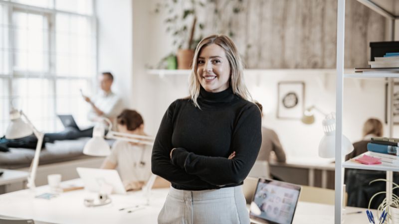 Cómo la asesoría de recursos humanos puede ayudar a mejorar el clima laboral en la empresa